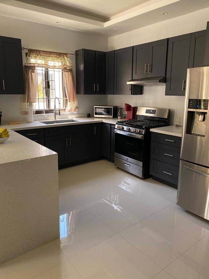Luxurious Villa Royale- 5 Min Drive To Ocho Rios Exterior foto